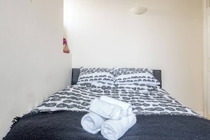 1 bedroom, laptop workspace, iron/ironing board, WiFi