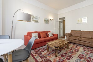Comfort Room (1 Bedroom)