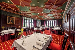 Restaurant - Bunchrew House Hotel (Inverness)