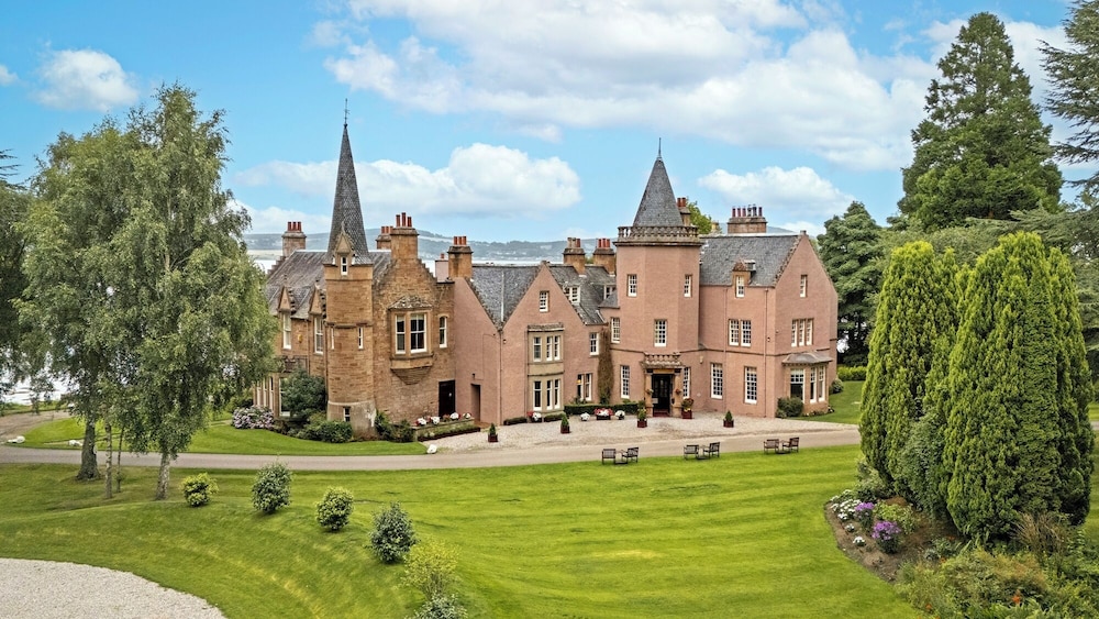Bunchrew House — Inverness