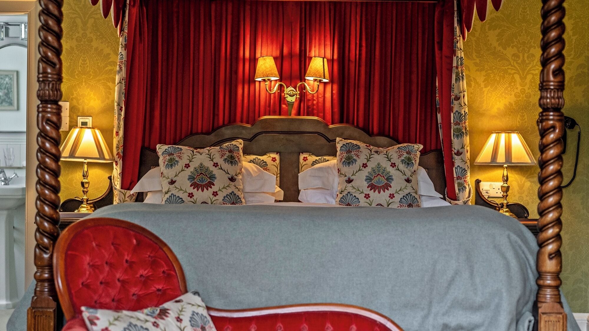 Premium Double Room | Premium bedding, desk, blackout drapes, iron/ironing board