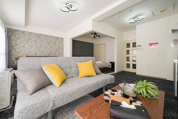 Living area - 88 Matsui Building (Sapporo)