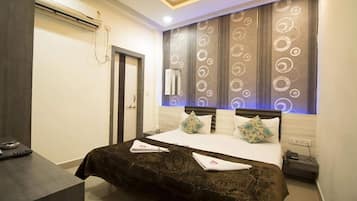 Standard Room | In-room safe, free WiFi