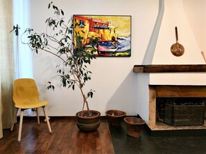 Fireplace - City Centre Apartment in Genova grechierco - CasaViva (Genoa)