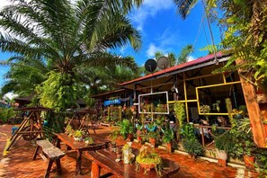 Unclassified image, 2 of 132, button - Together Palm Resort (Semporna)
