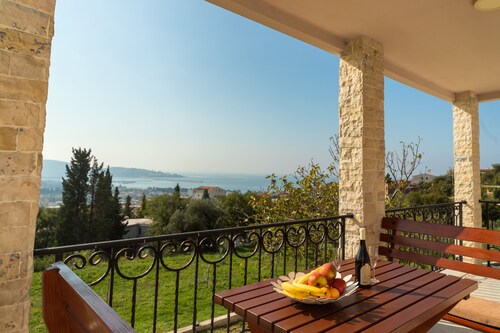 Uphill Glavanovic Villa