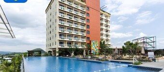 Senyum World Hotel