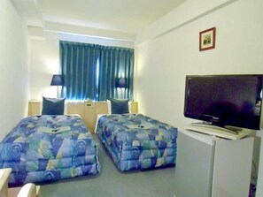 View from property - Hotel A P In Font Of The Osaka Airport (Toyonaka)