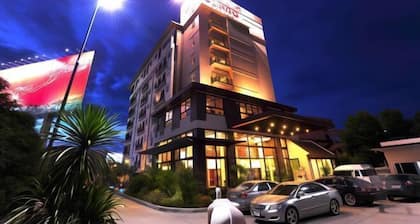 Bonito Chinos Hotel