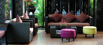 Bonito Chinos Hotel