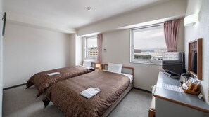 Desk, iron/ironing board - Hotel Airport Komatsu (Komatsu)