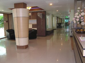 Lobby - The Impress Khonkaen Hotel (Khon Kaen)