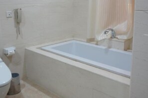 Bathroom - Furunge Hotel (Qingdao)