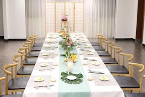 Restaurant - Oriental Yucai Hotel (Foshan Ceramics Headquarters Base Huyong Subway Station) (Foshan)