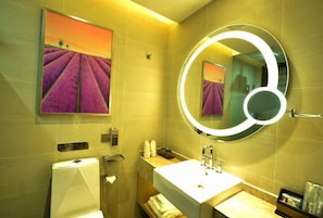 Bathroom - Lavande Hotel Wuhan Xudong (Wuhan)