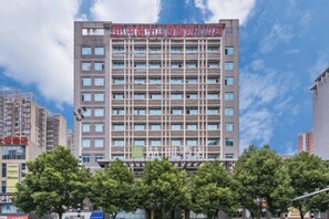 Exterior - James Joyce Coffetel Changsha Youyi Road Metro Station (Changsha)