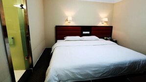 Room - Urban Garden Hotel (Qingdao)