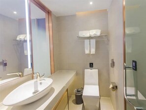 Bathroom - Lavande Hotel (Yingde Yingzhou Avenue) (Qingyuan)