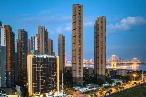 Exterior - Jinjiang Inn Select (Wuhan International Expo Center Maying Road Metro Station) (Wuhan)