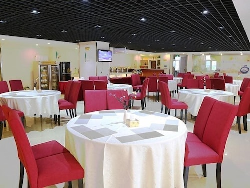 Greentree Inn Heibei Tangshan Nanhujindi Business