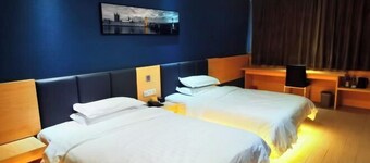 Baiyi Hotel (Ji'an Municipal Government Branch)