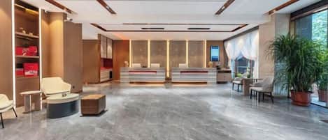 المنشأة من الداخل