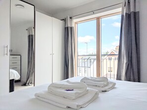 Apartamento | 1 dormitorio, decoración individual, mobiliario individual