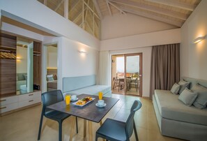 Lägenhet Premium | Vardagsrum | Platt-tv