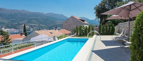 Seasonal outdoor pool