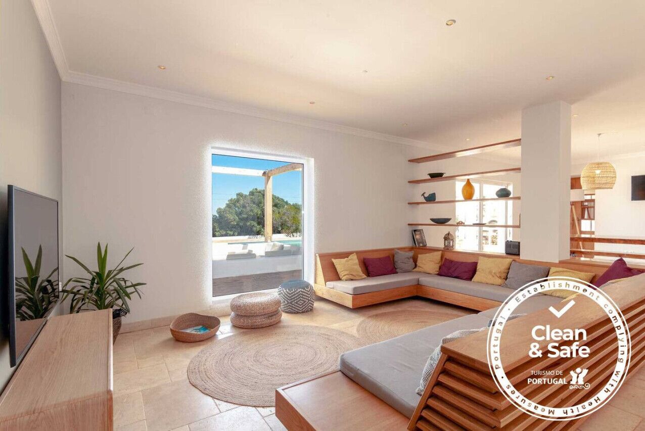 Télévision, cheminée, jeux vidéo, Netflix