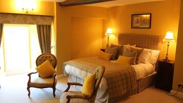 10 Schlafzimmer, Bügeleisen/Bügelbrett, WLAN, Bettwäsche