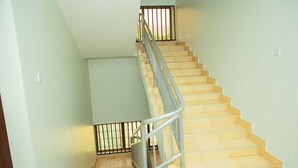 Staircase - Kilimanjaro White House Hotel (Moshi)