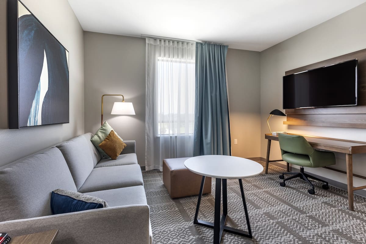 Suite, 1 Bedroom, Kitchen | 1 bedroom, in-room safe, individually decorated, individually furnished