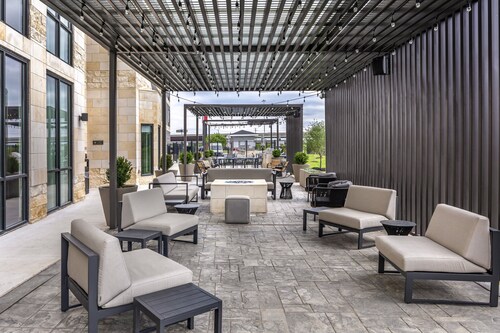 Staybridge Suites Dallas Grand Prairie by IHG