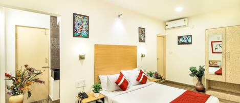 Executive-huone | Tallelokero huoneessa, työpöytä, silitysrauta/-lauta, ilmainen Wi-Fi