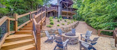 Rustic Elegance On Lake Blue Ridge With Spectacular Views - Blue Ridge ...