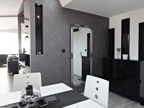 Leilighet – basic | Eget kjøkken | Ovn og kjøkkenutstyr