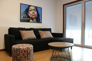 TV - 3 Bedrooms in S. Vitor Braga Parque - Furnished/Equipped (Braga)