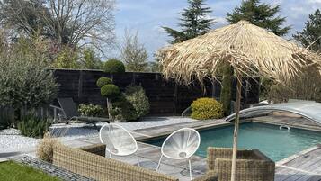 Piscine extérieure, piscine chauffée