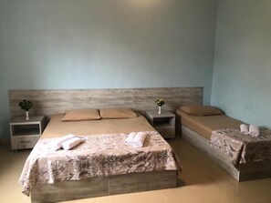 Dreibettzimmer