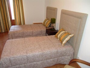 4 bedrooms