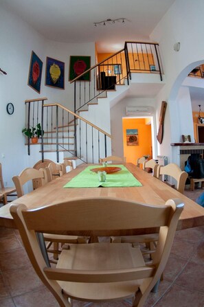 تناول الطعام