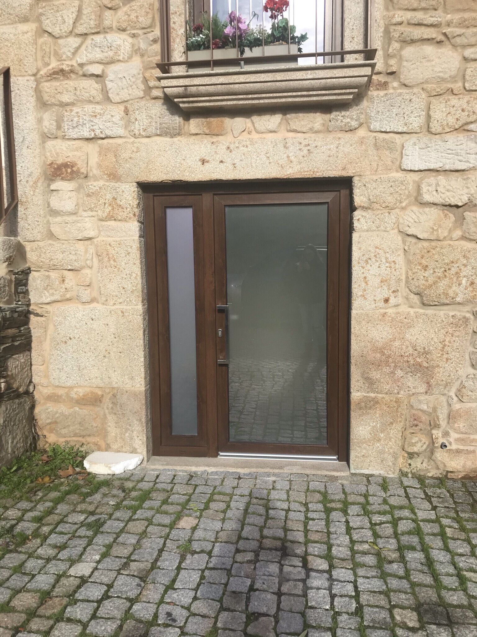 تفاصيل الفندق من الخارج
