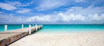 Family friendly Secluded Beach House