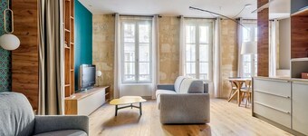 Lovely apartment central Bordeaux
