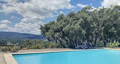Villa LES CHĂNES-LIĂGE