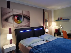 Individualmente decorados, individualmente mobiliados, escrivaninha