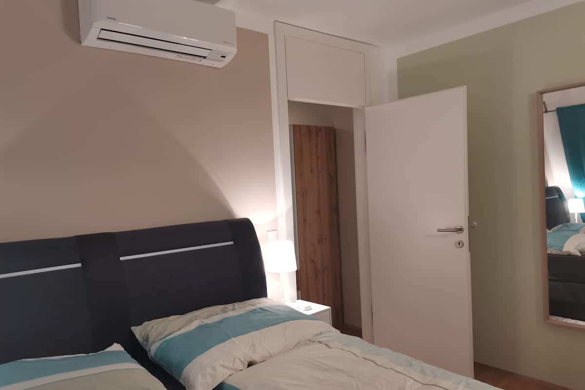 Decoración personalizada, muebles diferentes y escritorio