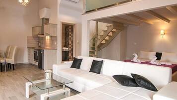 Familien-Suite | Wohnbereich | Flachbildfernseher