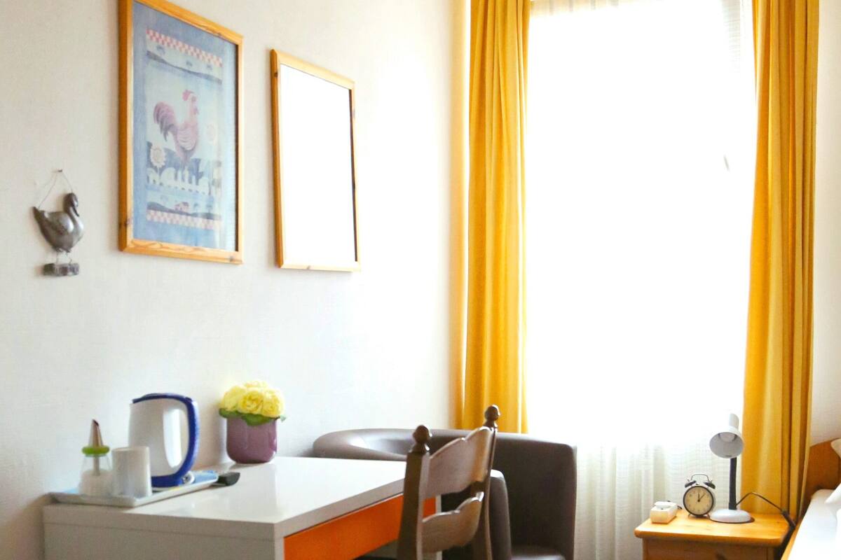 Single Room